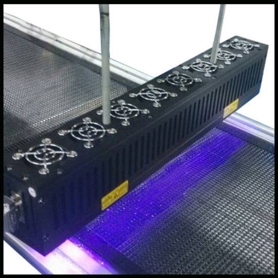 персонализиран размер UV машина за обработка десктоп uv сушилня машина за UV vulcanization