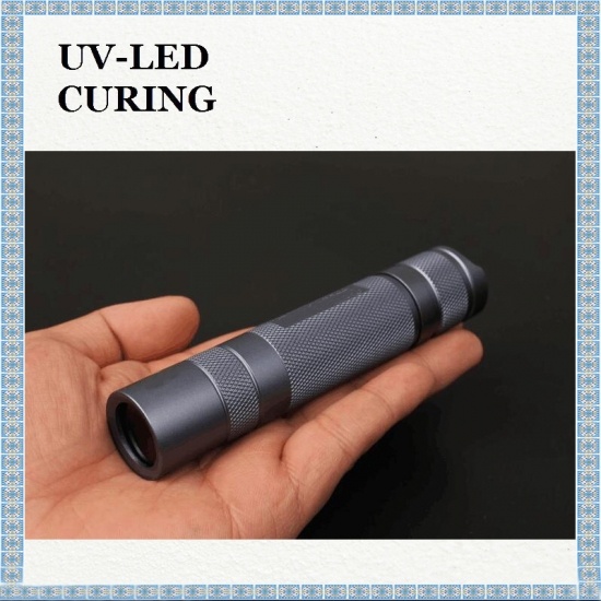внесена японска чука uv 365nm UV фенерче за идентификация на флуоресценцията